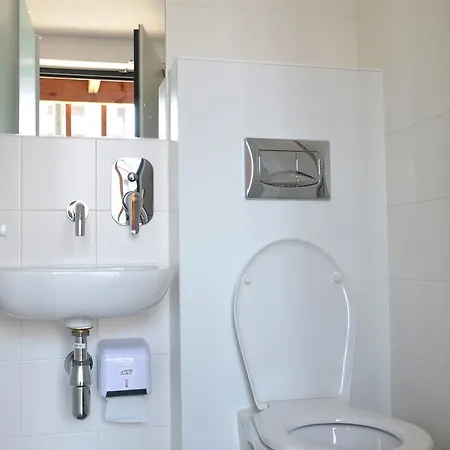 Ξενοδοχείο Unisotel