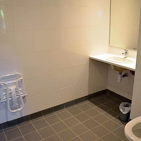 Hotel Unisotel 2*