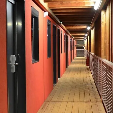 Unisotel Otel 2*